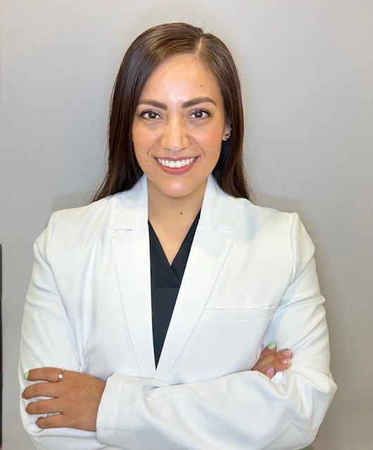 main-doctor-img